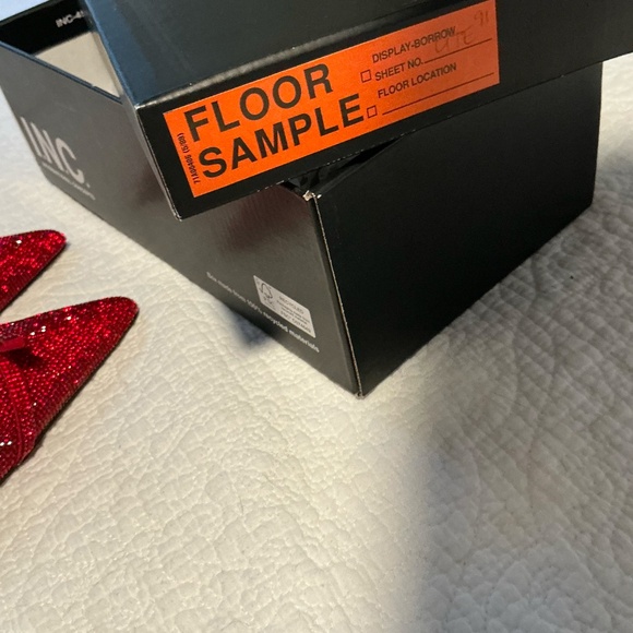 Make Offer-Ruby Kitten Heels, INC Brand, Sz 7, Worn once to a Wizard of Oz Party - Picture 4 of 5